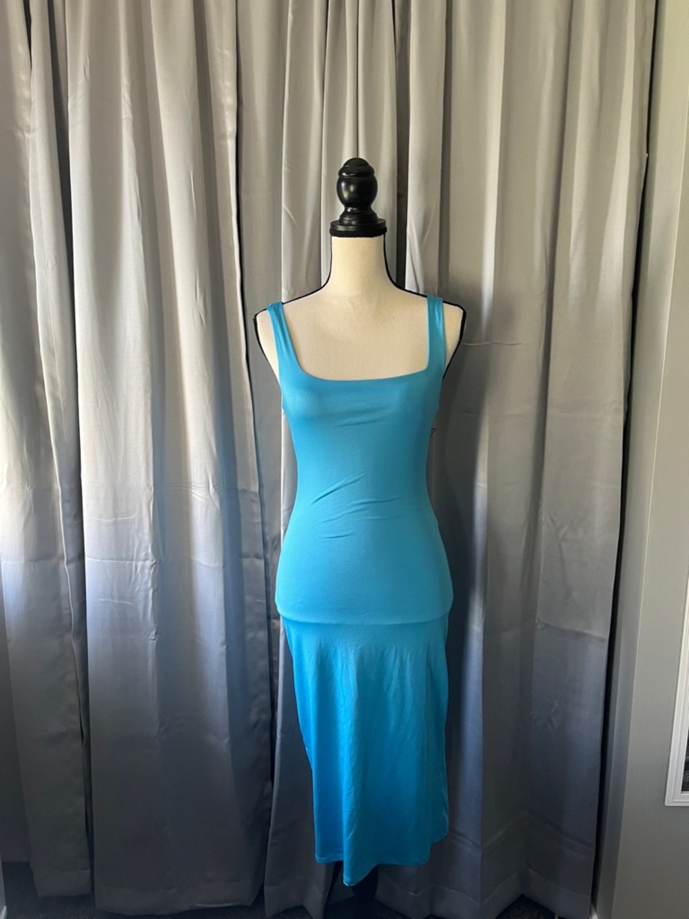 Sincerely Jules Bright Turquoise Blue Midi Dress